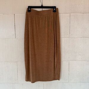 House of Harlow 1960 Slit Skirt